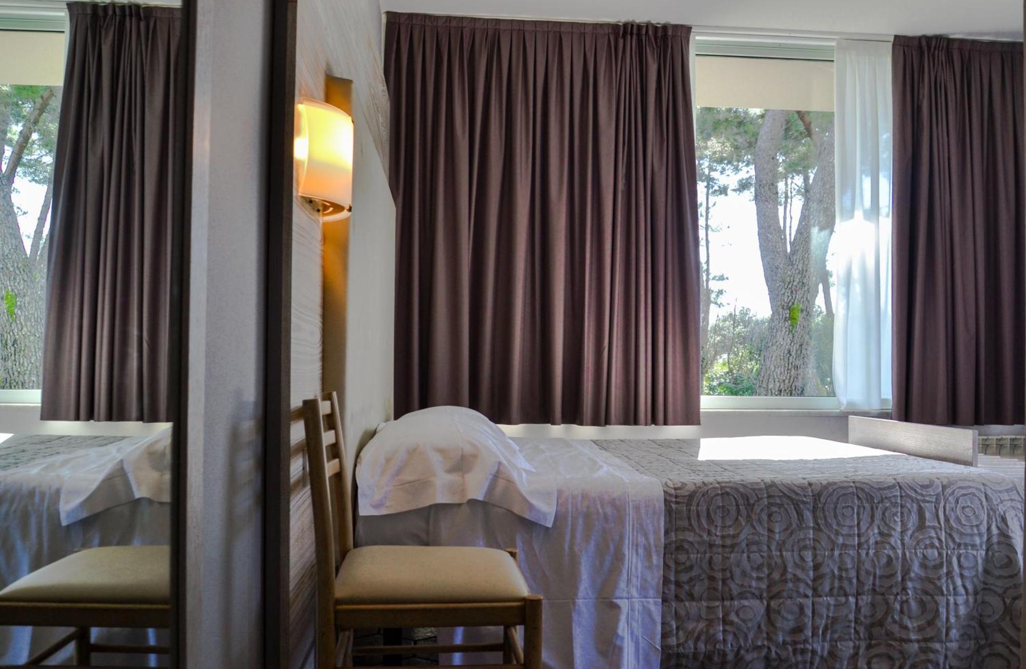 Hotel Villa Elsa Marina di Massa Zewnętrze zdjęcie